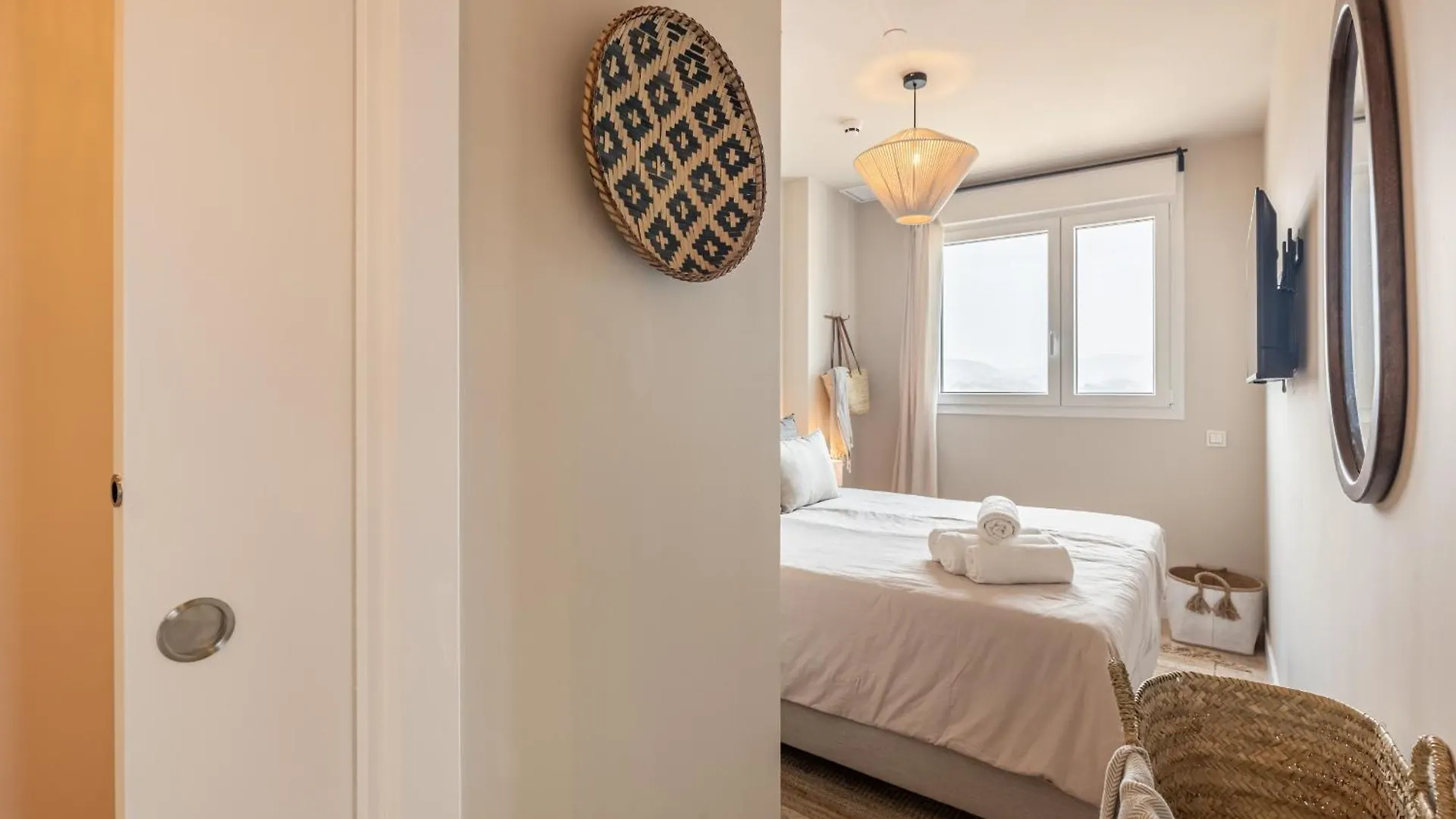 Malaga Skyline 5 Pool & Parking Free Apartment 0*,  Spain